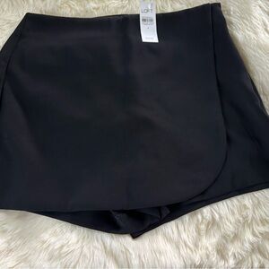 LOFT Black Asymmetrical Skort